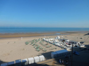 toplocatie Middelkerke frontal sea view